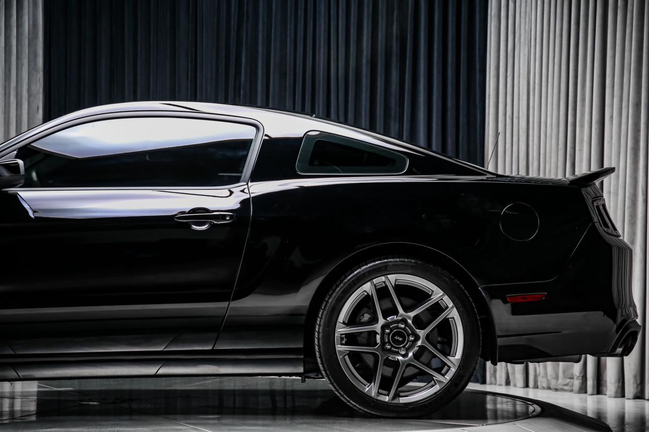 2013 Ford Mustang SHELBY GT500 5.8L 662HP  RECAROSEATS NAV NOACCIDNT Photo