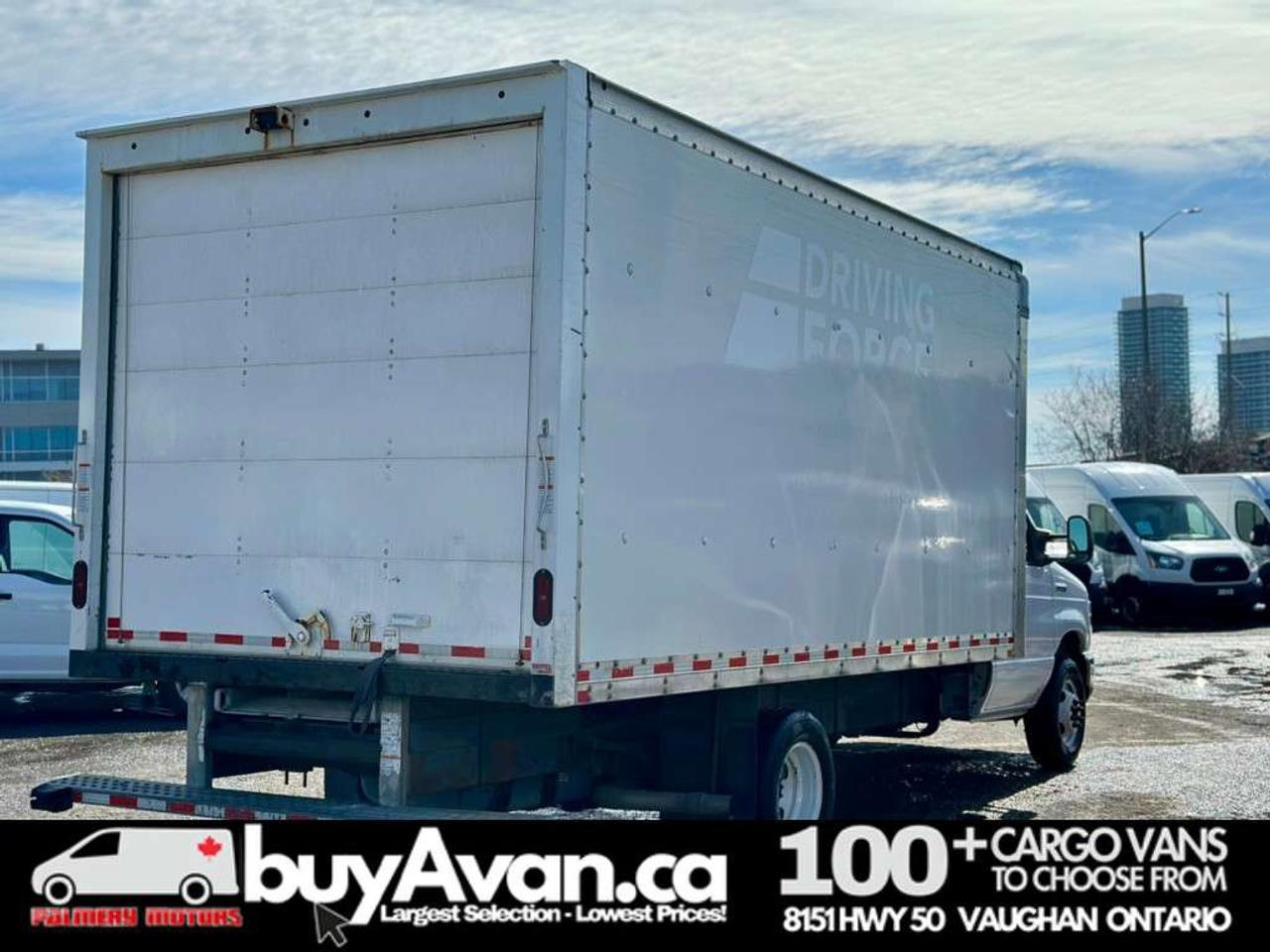 2022 Ford E-450 16FT Alum Box + Ramp V8 Gas Photo