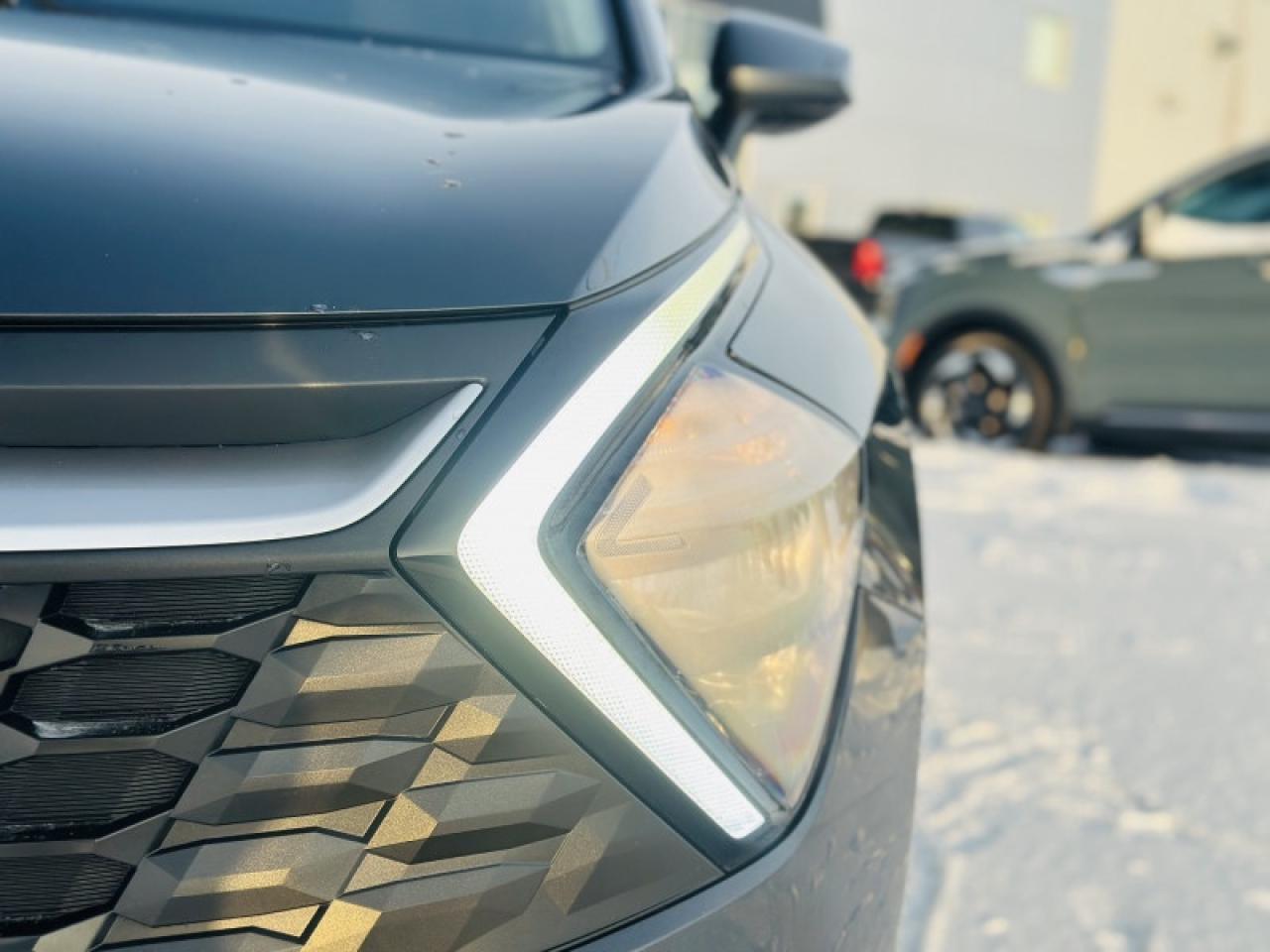 2023 Kia Sportage LX Photo3