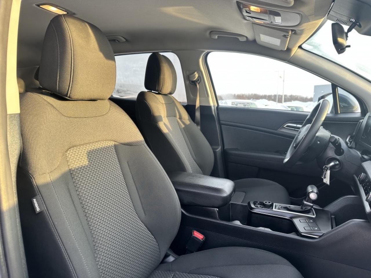 2023 Kia Sportage LX Photo