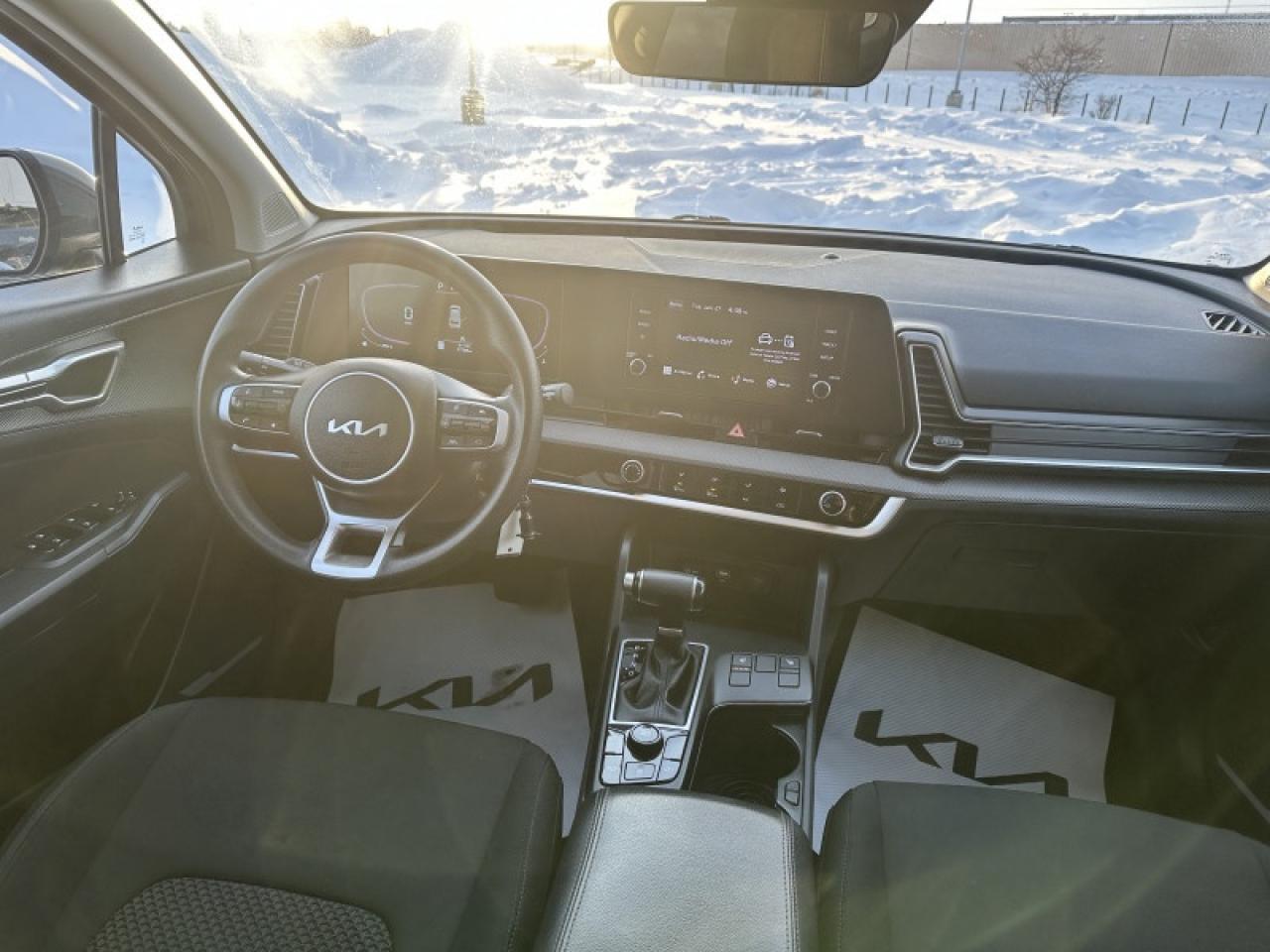 2023 Kia Sportage LX Photo