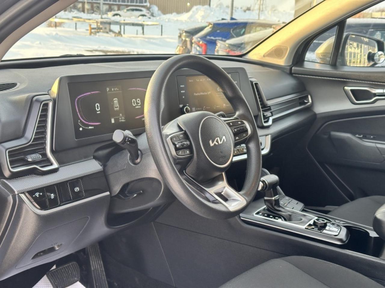 2023 Kia Sportage LX Photo