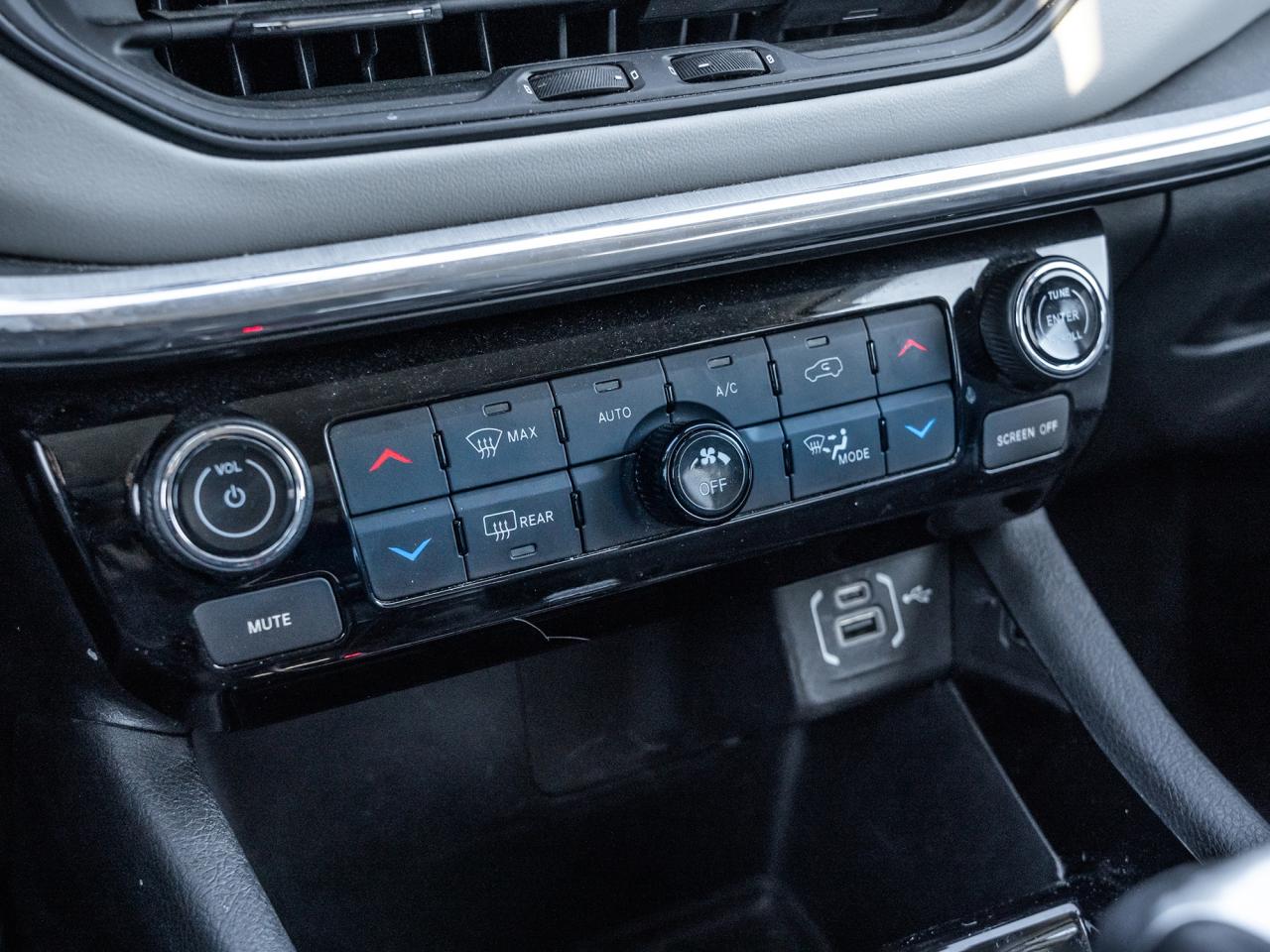 2022 Jeep Compass  Photo