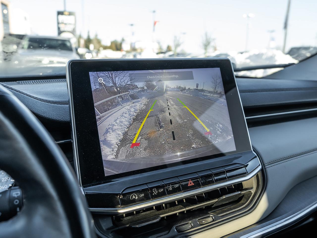 2022 Jeep Compass Limited 4X4 Photo