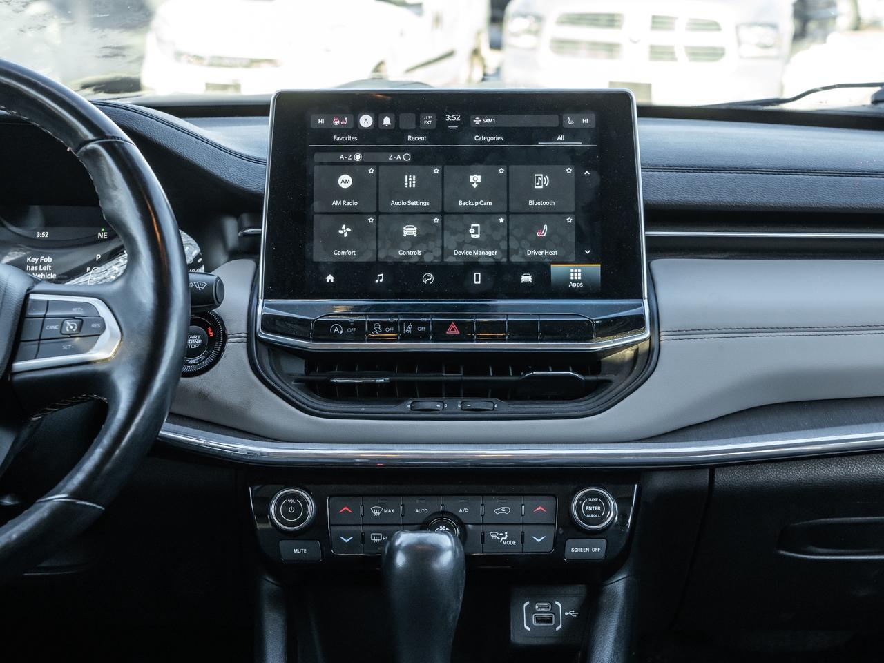 2022 Jeep Compass Limited 4X4 Photo