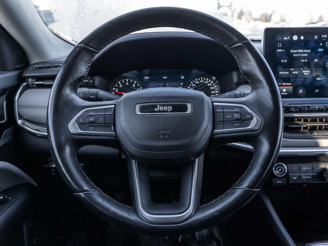 2022 Jeep Compass Limited 4X4 Photo