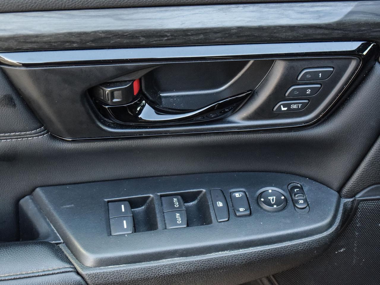 2022 Honda CR-V Black Edition Photo