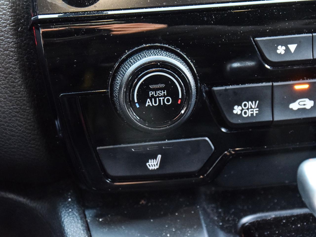 2022 Honda CR-V Black Edition Photo