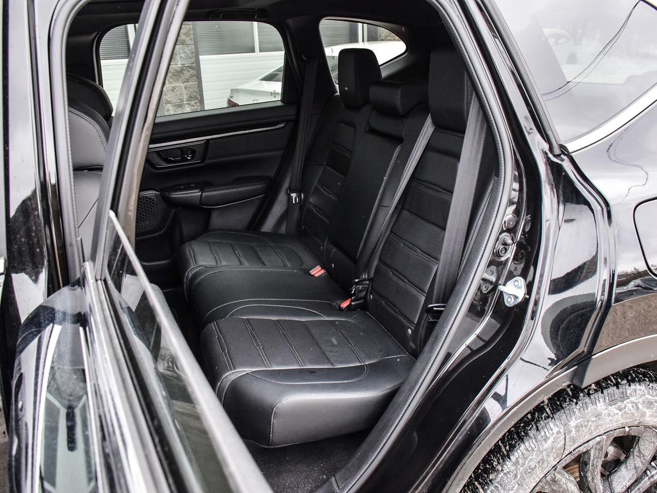 2022 Honda CR-V Black Edition Photo