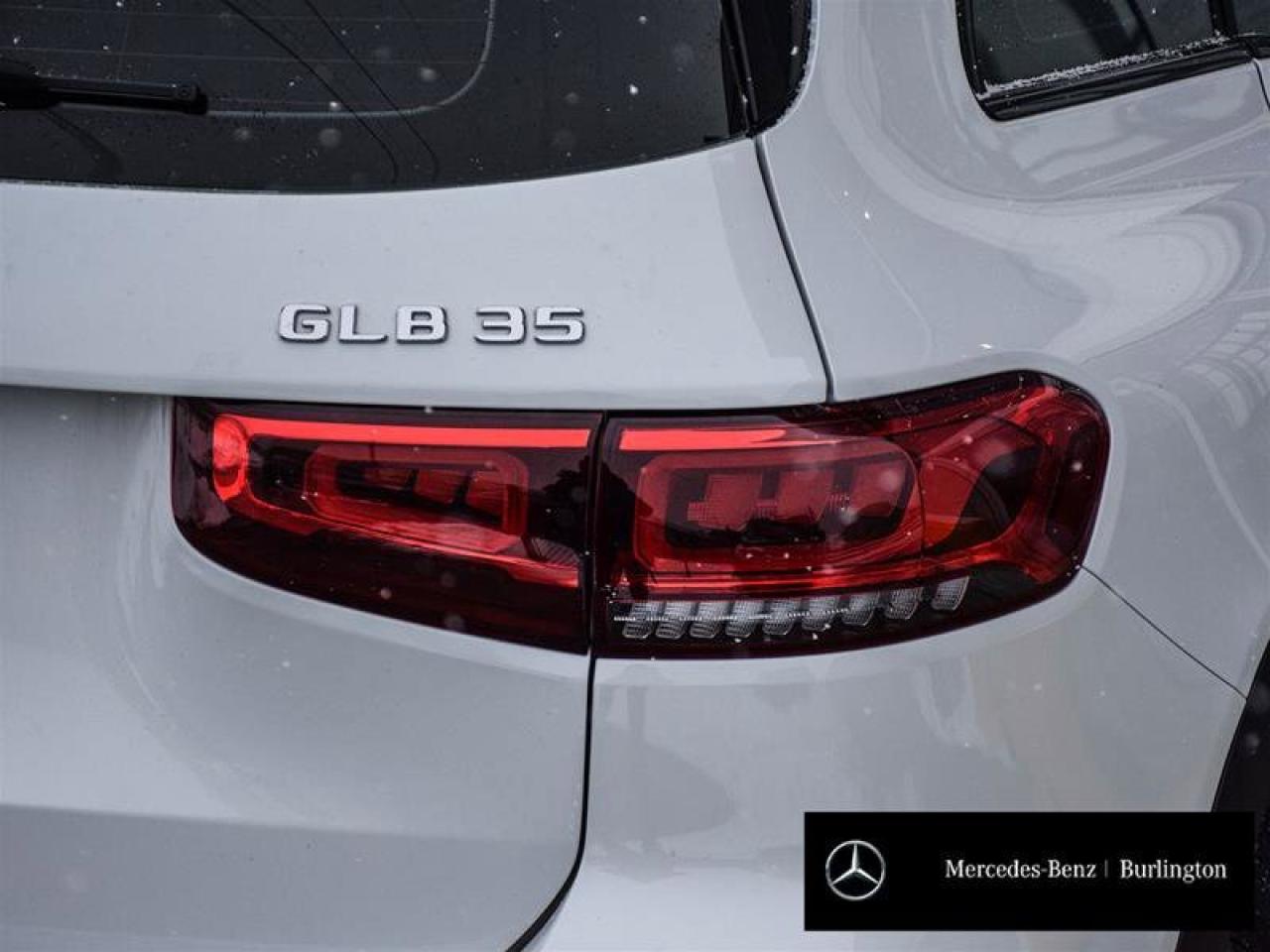 2022 Mercedes-Benz GLB AMG GLB 35 Photo