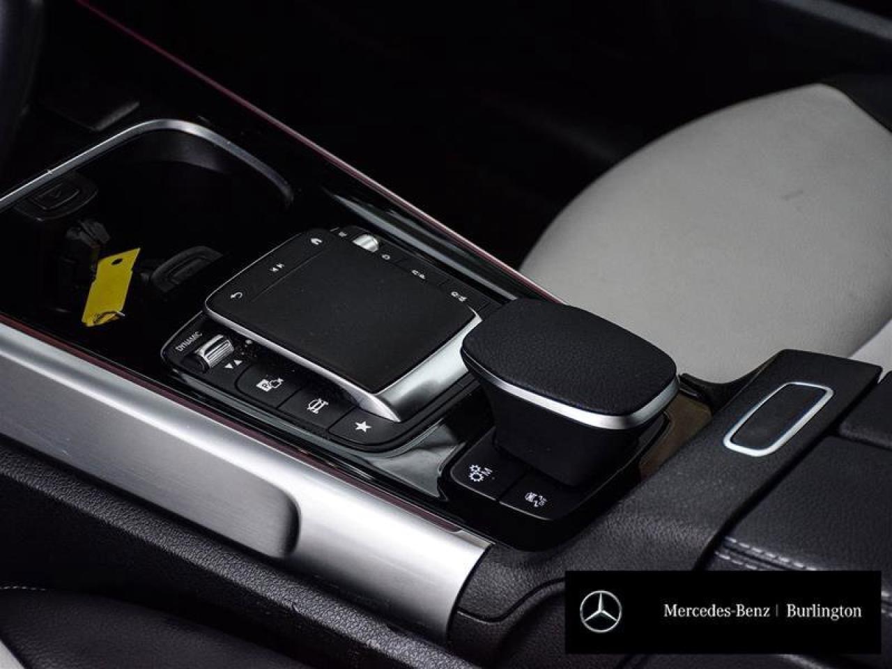 2022 Mercedes-Benz GLB AMG GLB 35 Photo