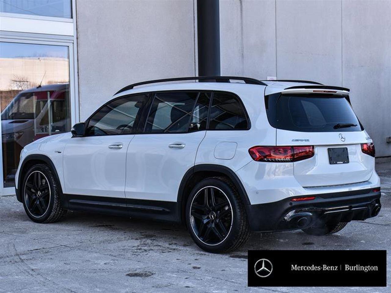 2022 Mercedes-Benz GLB AMG GLB 35 Photo