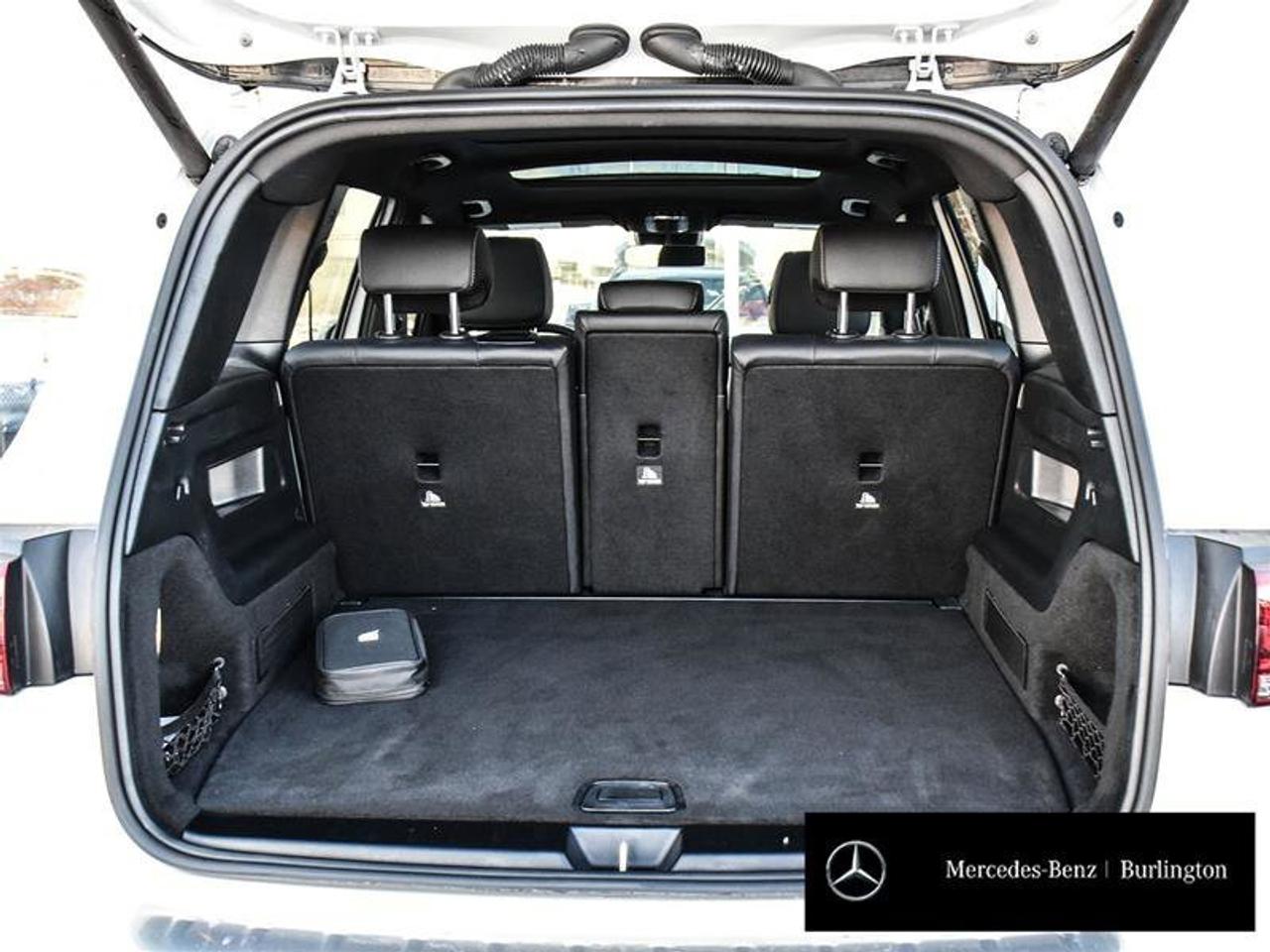 2022 Mercedes-Benz GLB AMG GLB 35 Photo