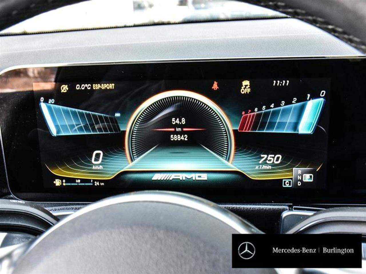 2022 Mercedes-Benz GLB AMG GLB 35 Photo