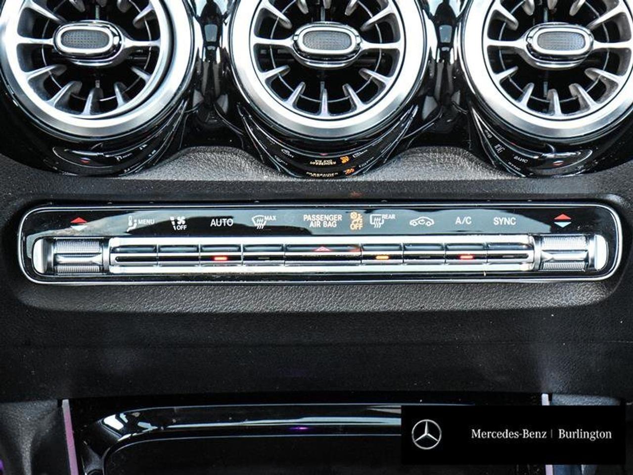 2022 Mercedes-Benz GLB AMG GLB 35 Photo