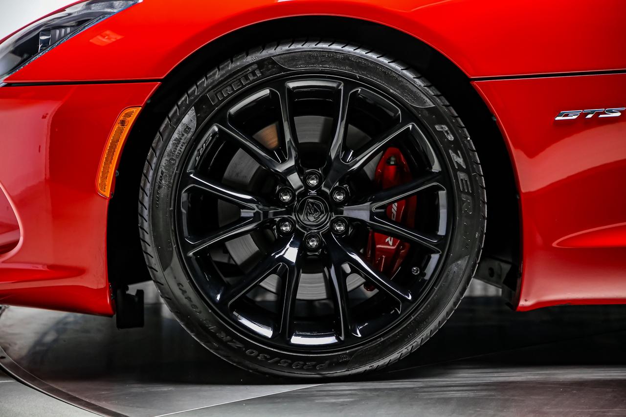 2013 Dodge SRT Viper GTS V10 640HP  CARBON.EXT REDINT 1OWNER NOACCIDNT Photo