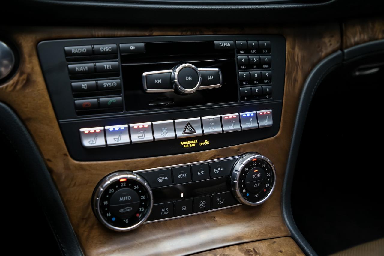 2013 Mercedes-Benz SL-Class SL 550 ROADSTER V8 429HP  AIRSUSPENSION NOACCIDENT Photo