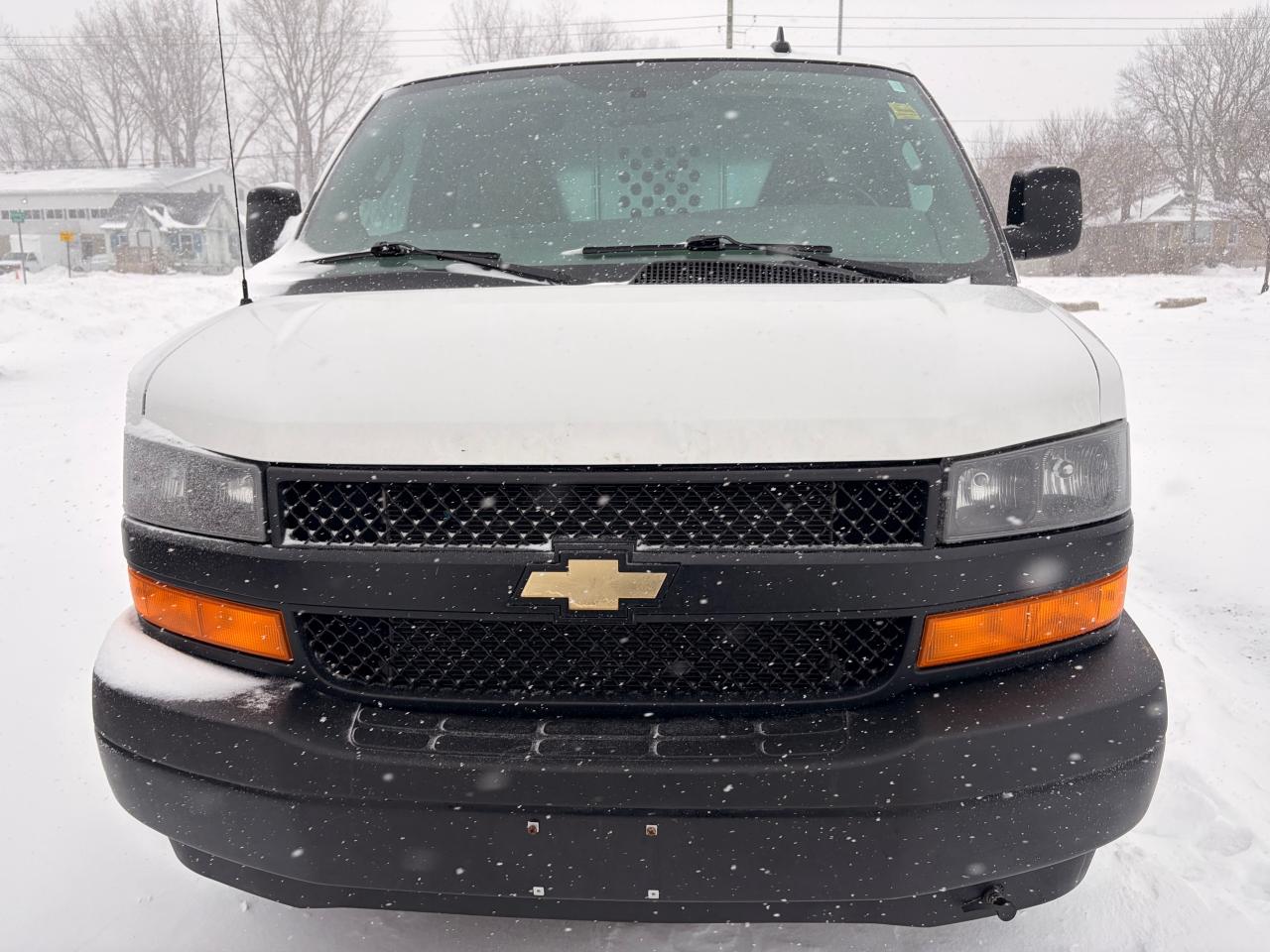 2021 Chevrolet Express 2500 Work Van Rear-Wheel Drive Cargo Van Photo