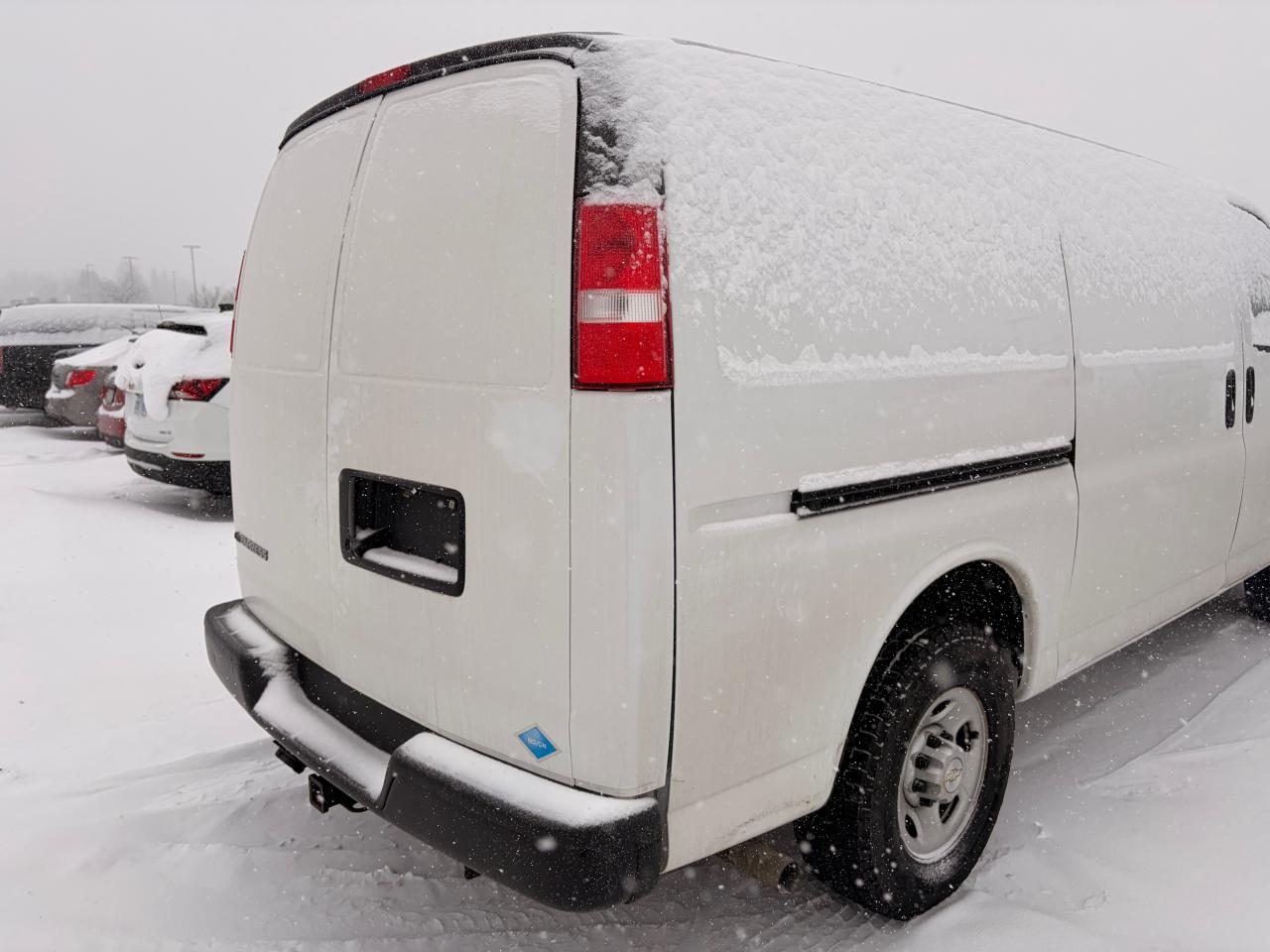 2021 Chevrolet Express 2500 Work Van Rear-Wheel Drive Cargo Van Photo