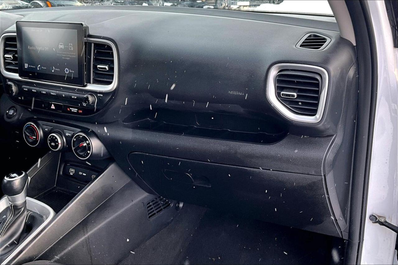 2023 Hyundai Venue PREFERRED   HEATED SEATS/STEER   BLINDSPOT ASSIST Photo