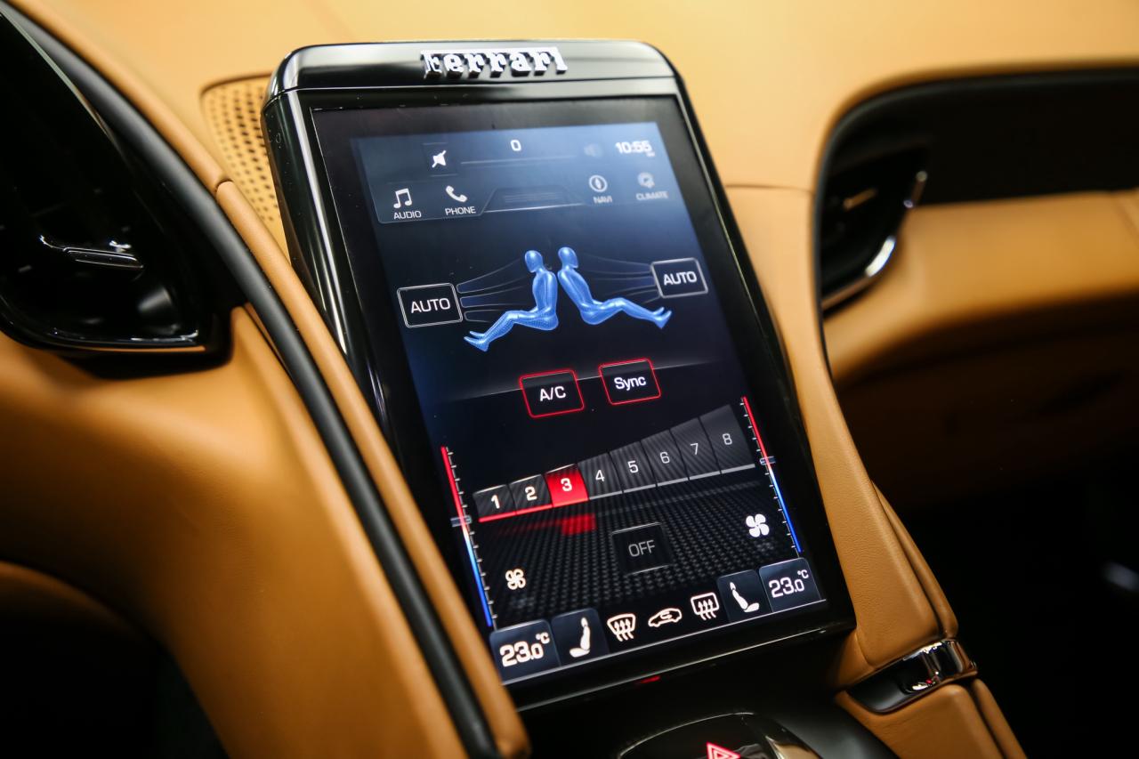 2021 Ferrari Roma COUPE V8 612HP  CERAMICBRAKES PREPAID.MAINTENANCE Photo