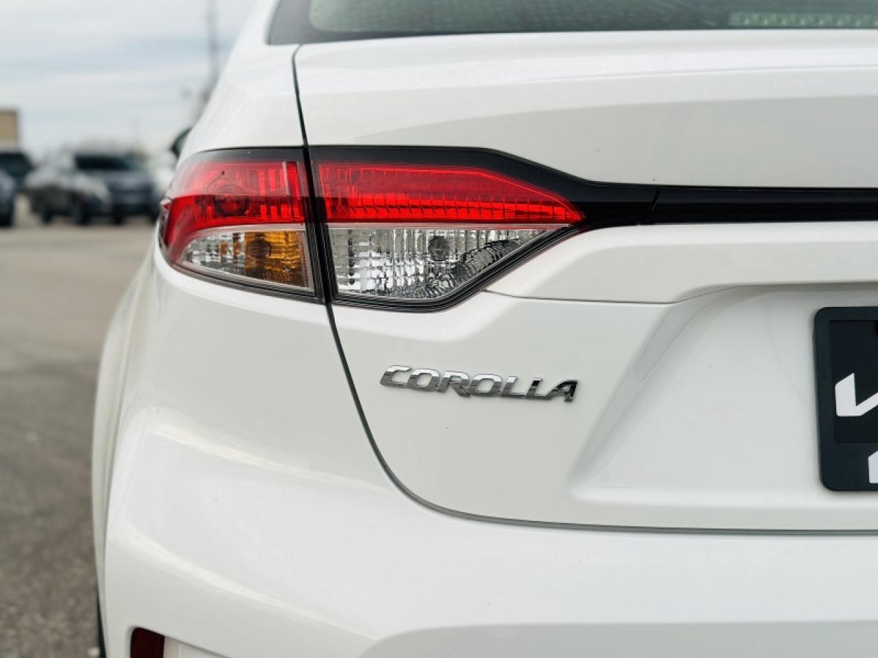 2025 Toyota Corolla Hybrid LE Photo