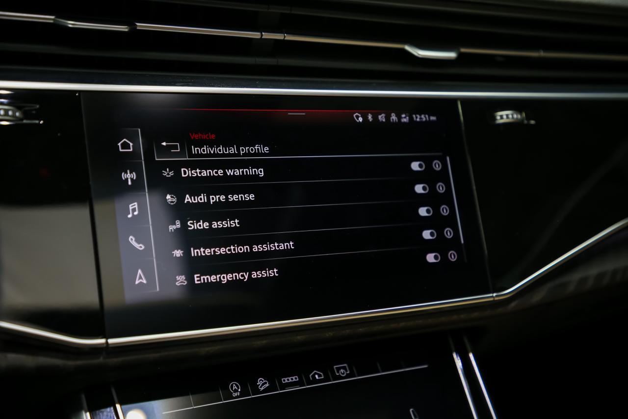 2022 Audi Q8 PROGRESSIV 55 TFSI SERV.RECS ADPTVCRZ 360CAM 1OWNR Photo