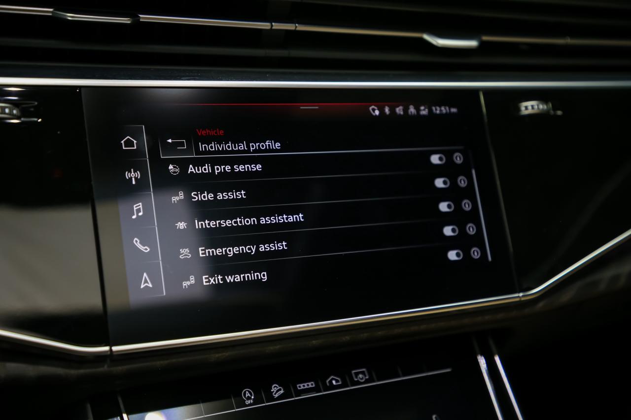 2022 Audi Q8 PROGRESSIV 55 TFSI SERV.RECS ADPTVCRZ 360CAM 1OWNR Photo