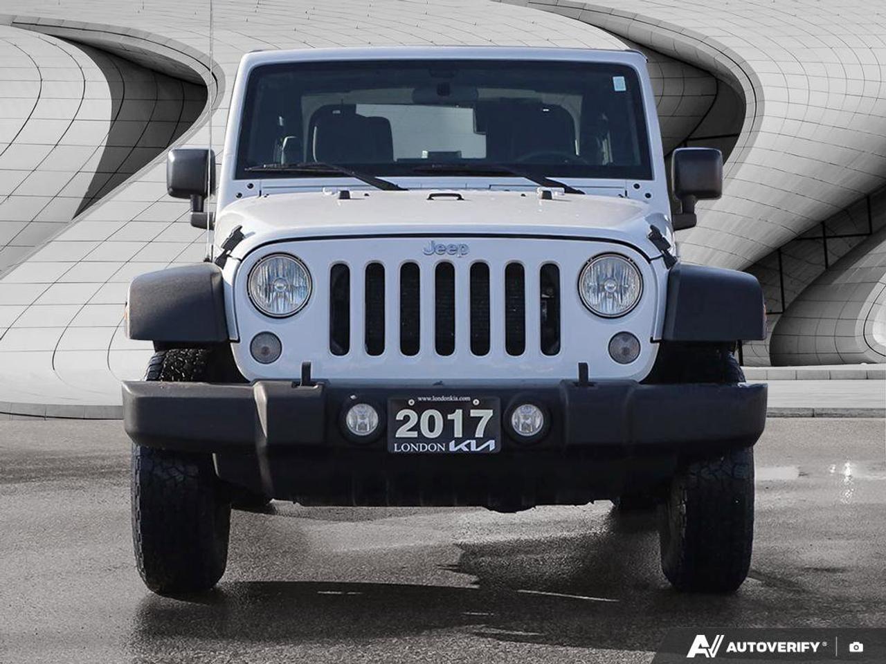 2017 Jeep Wrangler Sport   V6   4WD   Exterior Temperature Display Photo