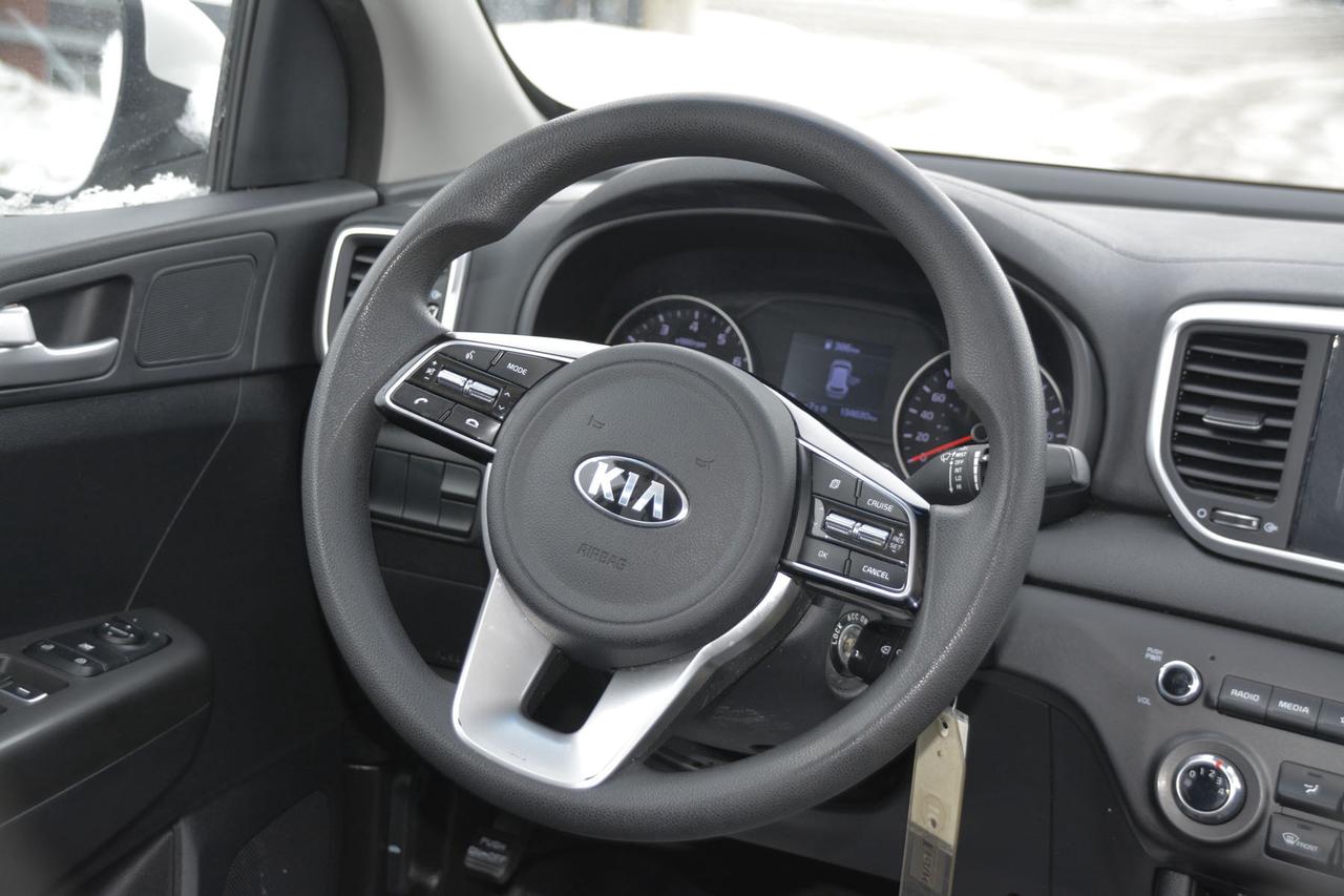 2020 Kia Sportage LX Photo