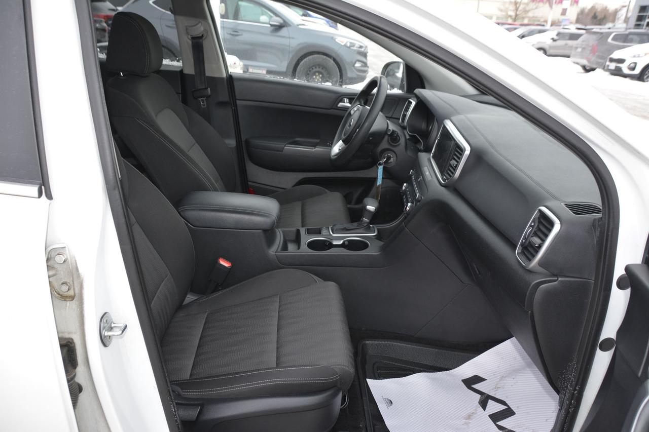 2020 Kia Sportage LX Photo