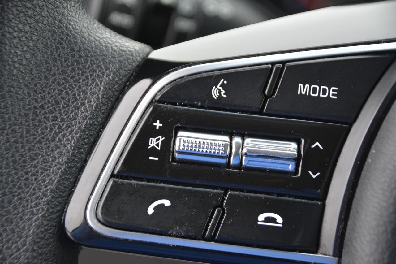 2020 Kia Sportage LX Photo