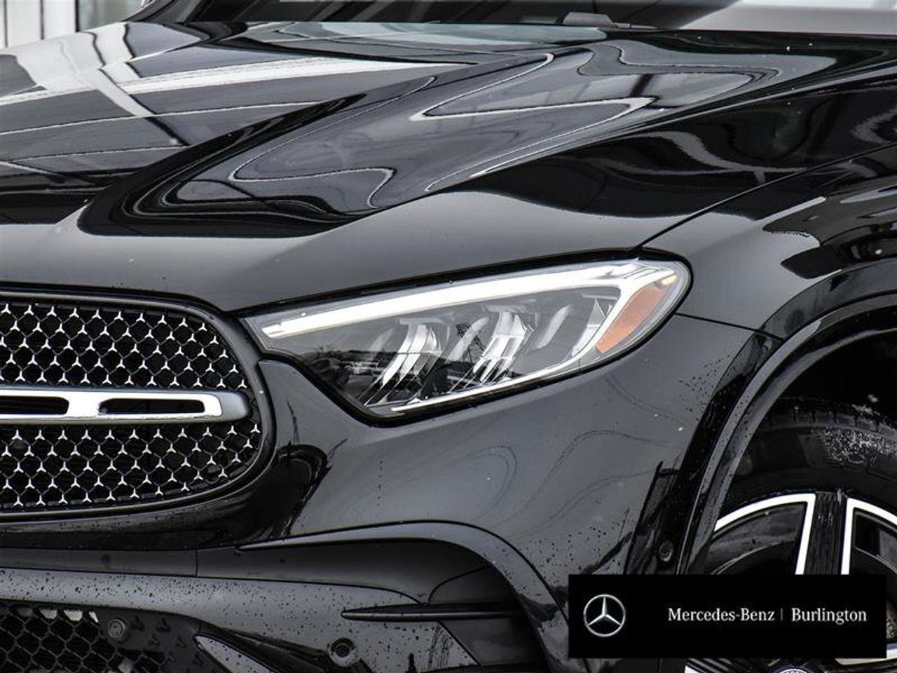 2025 Mercedes-Benz GLC GLC 300 Photo