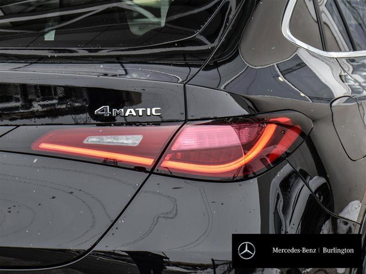 2025 Mercedes-Benz GLC GLC 300 Photo