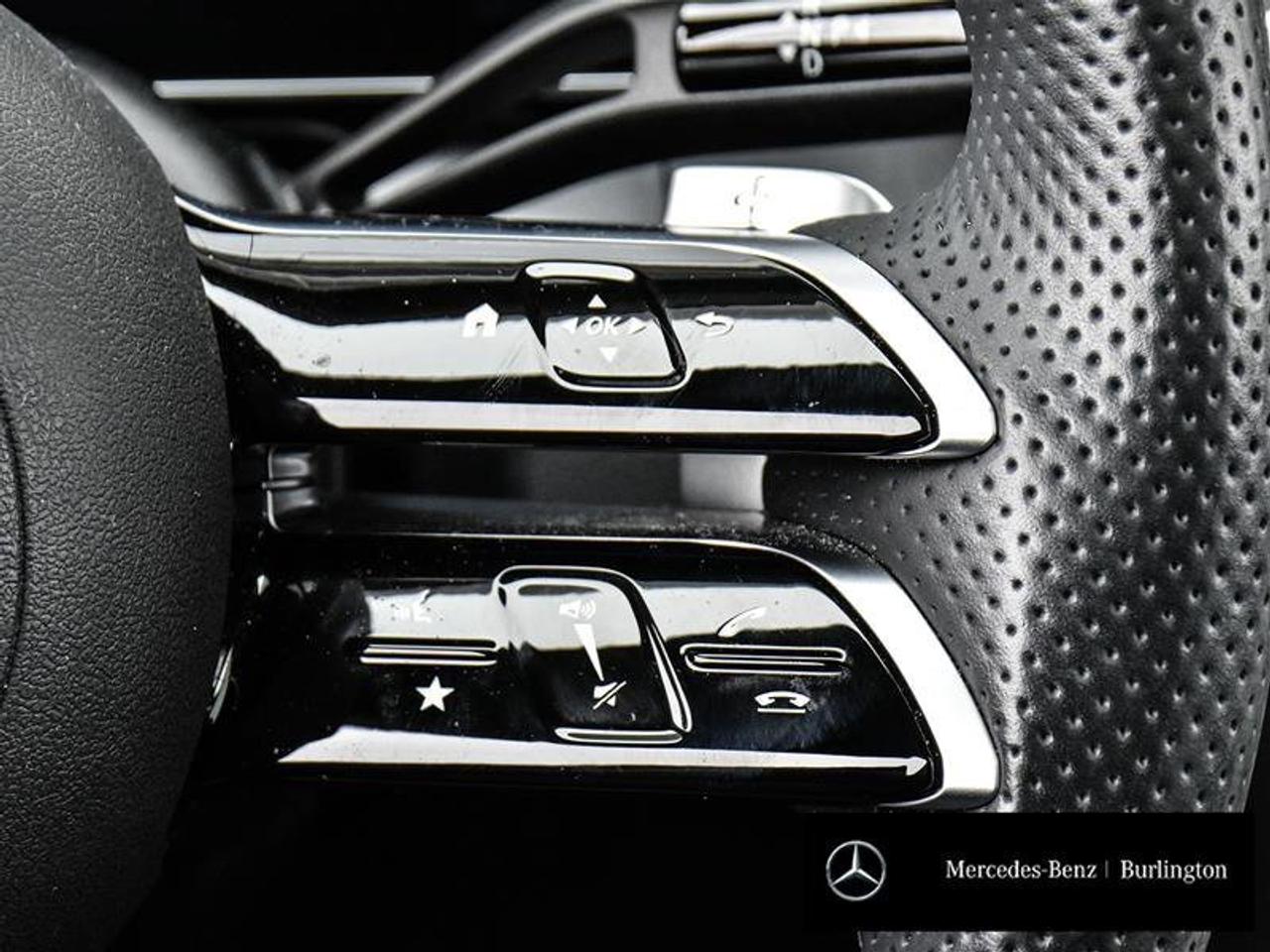 2025 Mercedes-Benz GLC GLC 300 Photo