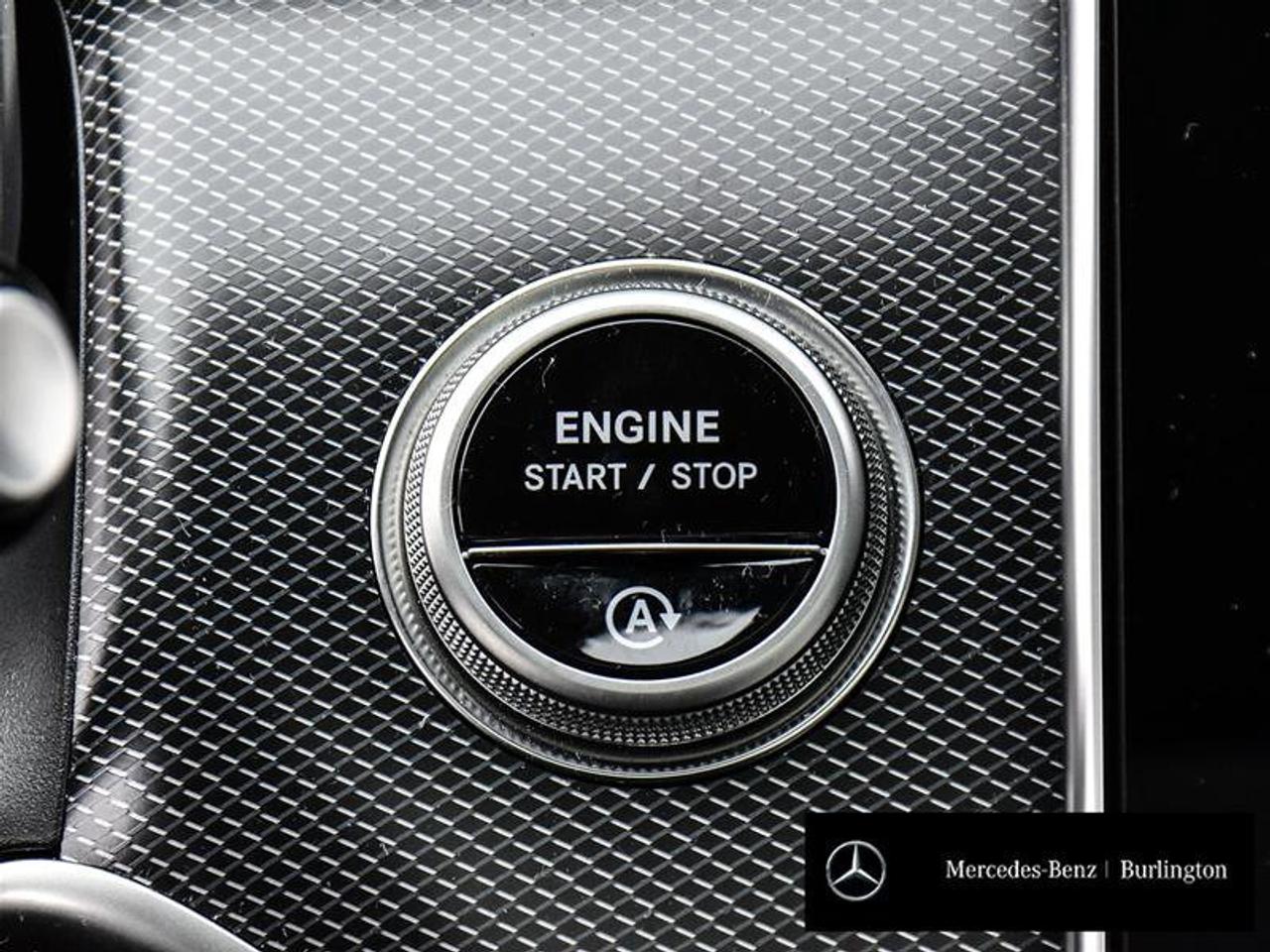 2025 Mercedes-Benz GLC GLC 300 Photo