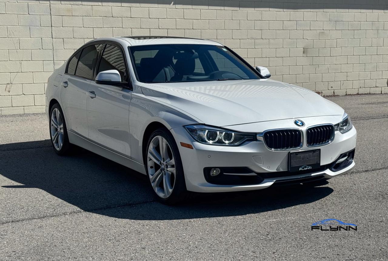 2014 BMW 3 Series 328i xDrive Sedan Service History, Sport Line Photo