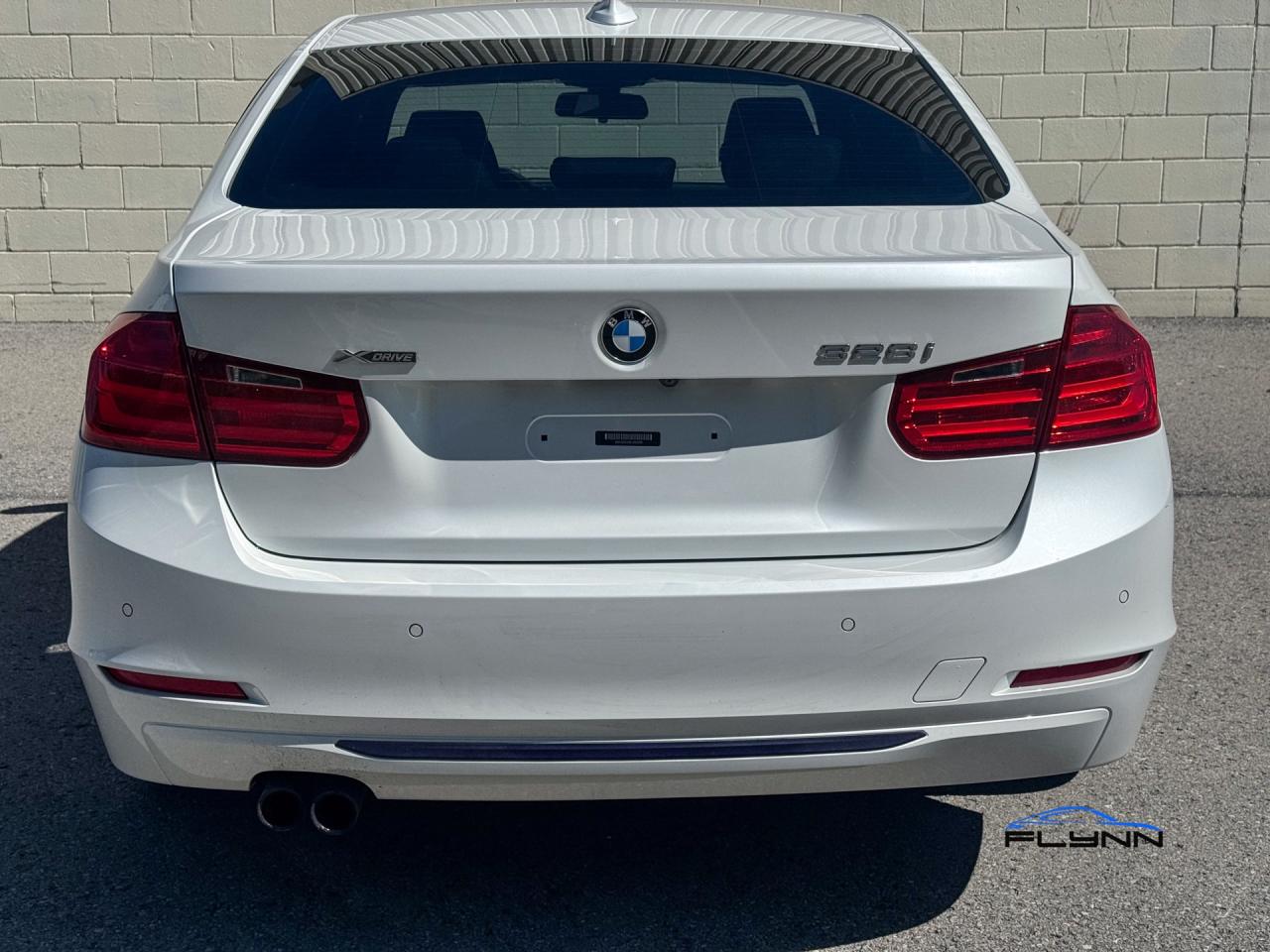 2014 BMW 3 Series 328i xDrive Sedan Service History, Sport Line Photo