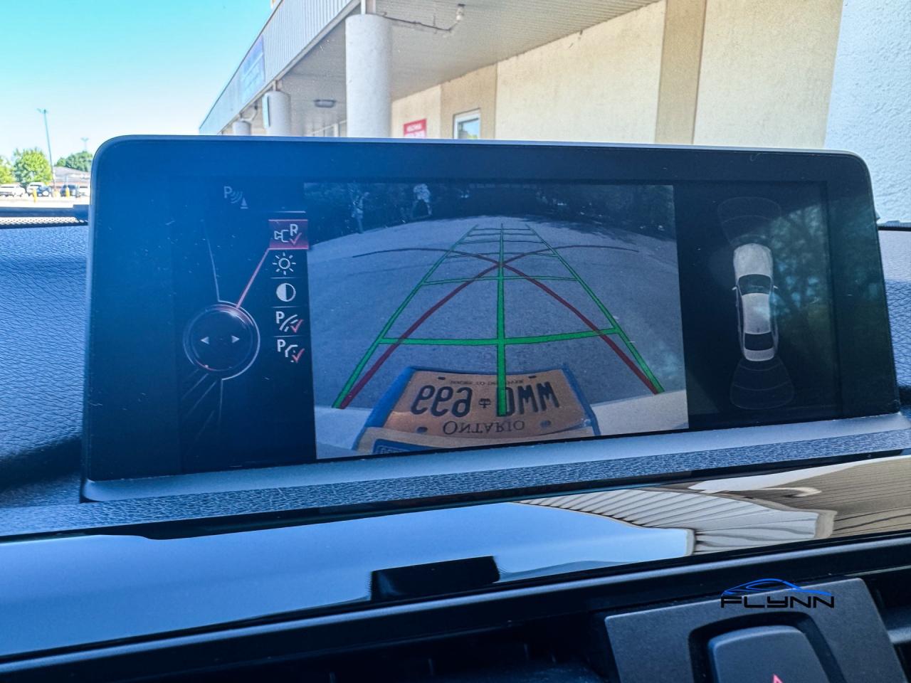 2014 BMW 3 Series 328i xDrive Sedan Service History, Sport Line Photo