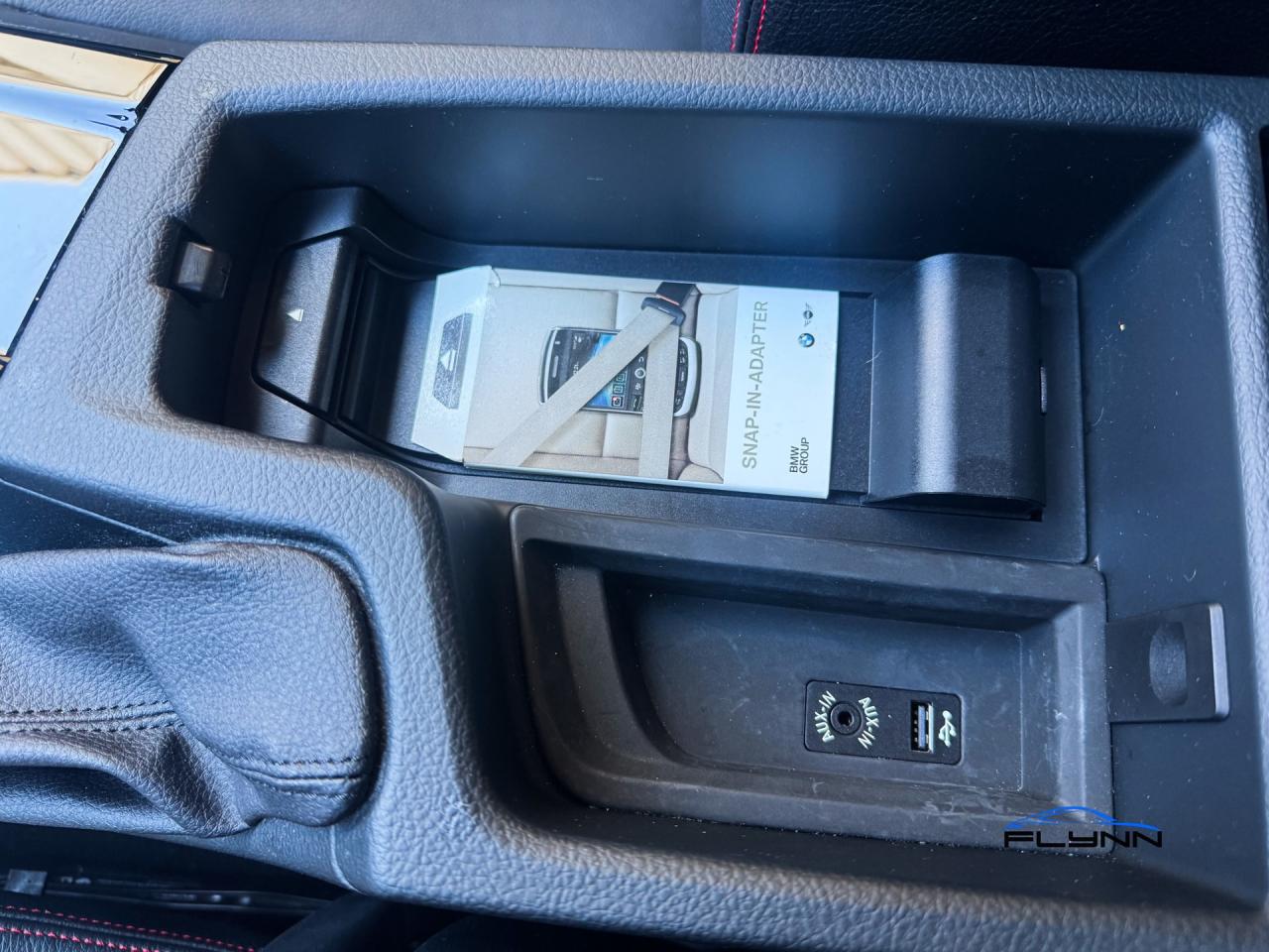 2014 BMW 3 Series 328i xDrive Sedan Service History, Sport Line Photo