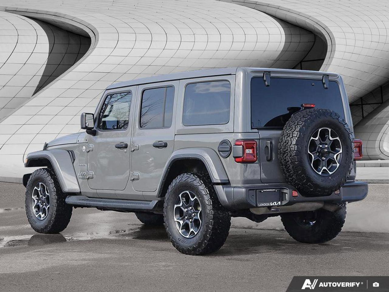 2021 Jeep Wrangler Unlimited Sahara Photo3