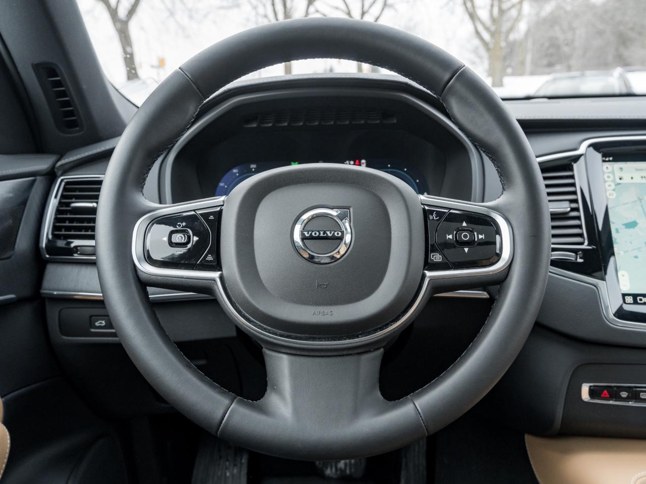 2024 Volvo XC90 Recharge T8 eAWD PHEV Ultimate 7-Seater LOW MILEAGE  CPO Photo