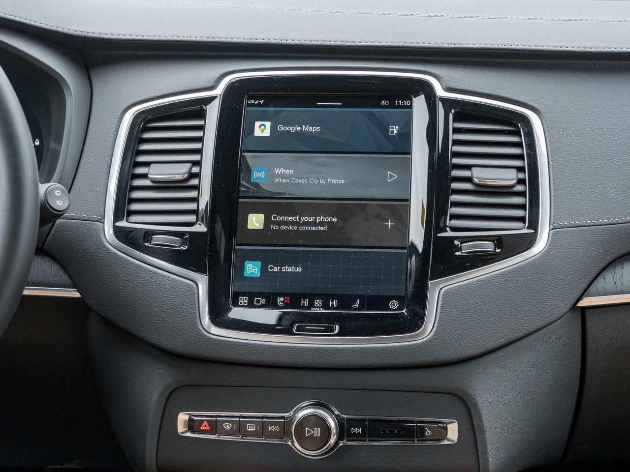 2024 Volvo XC90 Recharge T8 eAWD PHEV Ultimate 7-Seater LOW MILEAGE  CPO Photo