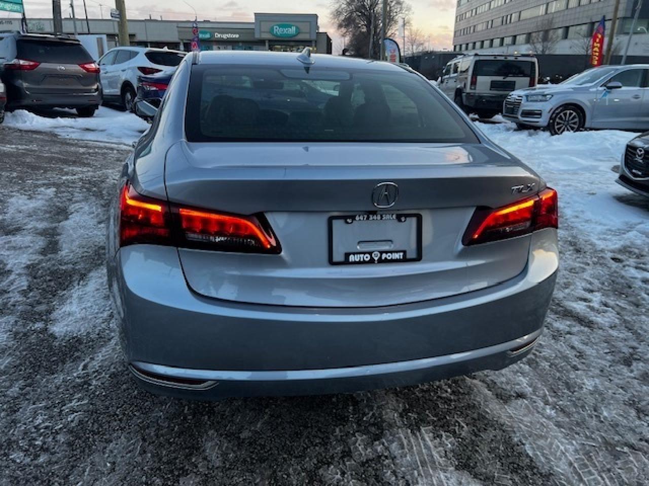 2016 Acura TLX 4dr Sdn FWD Tech Photo2