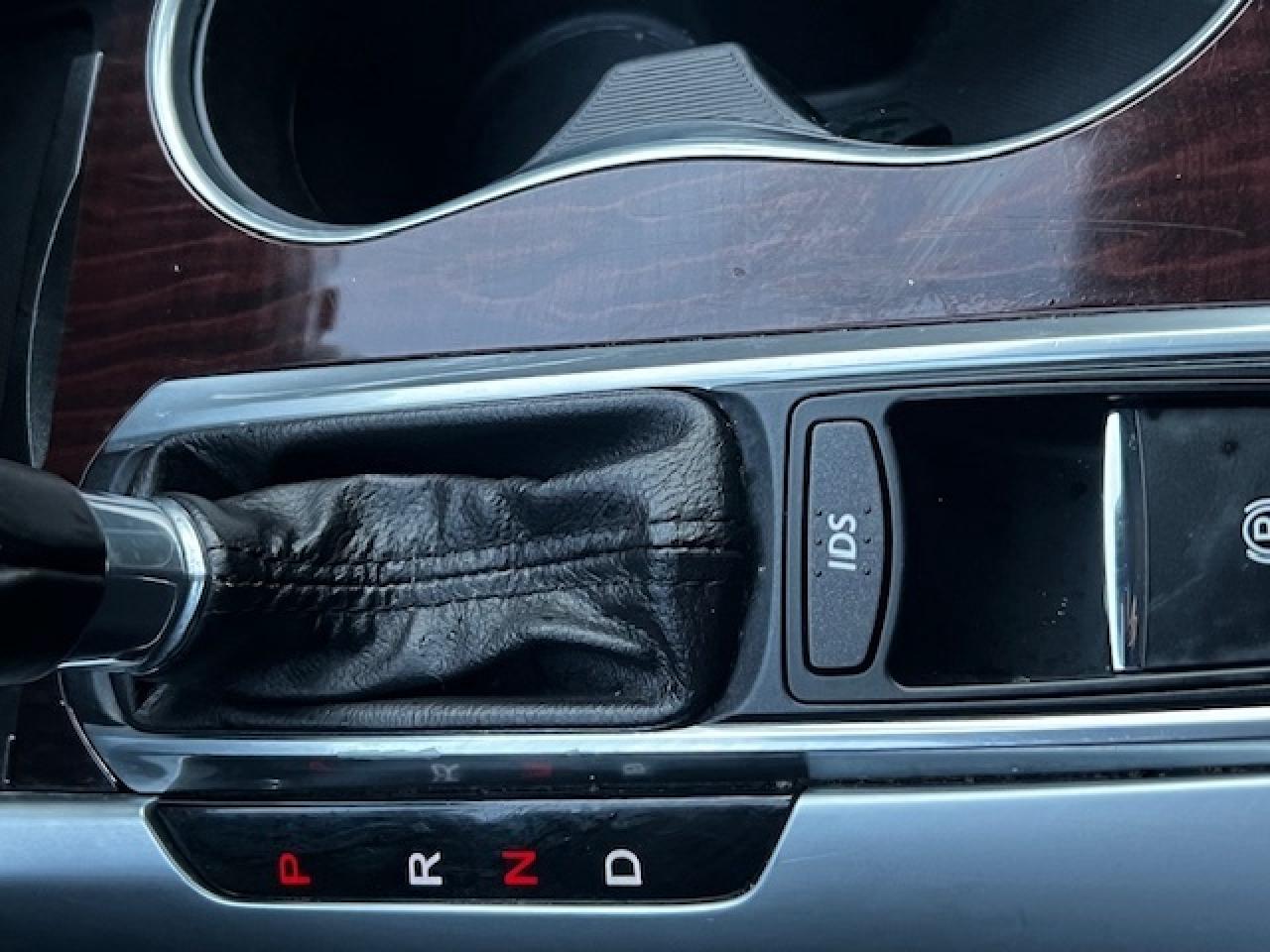 2016 Acura TLX 4dr Sdn FWD Tech Photo