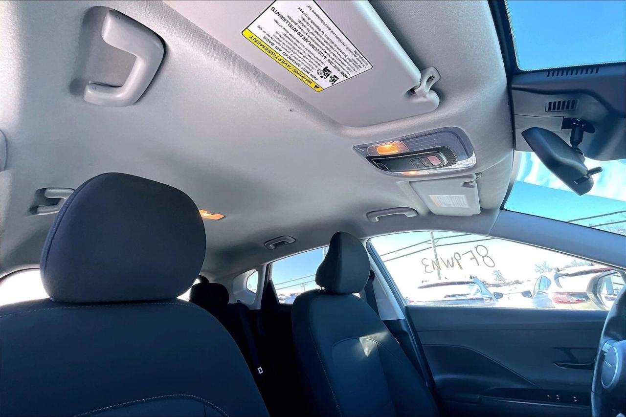 2024 Hyundai KONA PREFERRED AWD   HEATED SEATS/STEER   ADAPT. CRUISE Photo