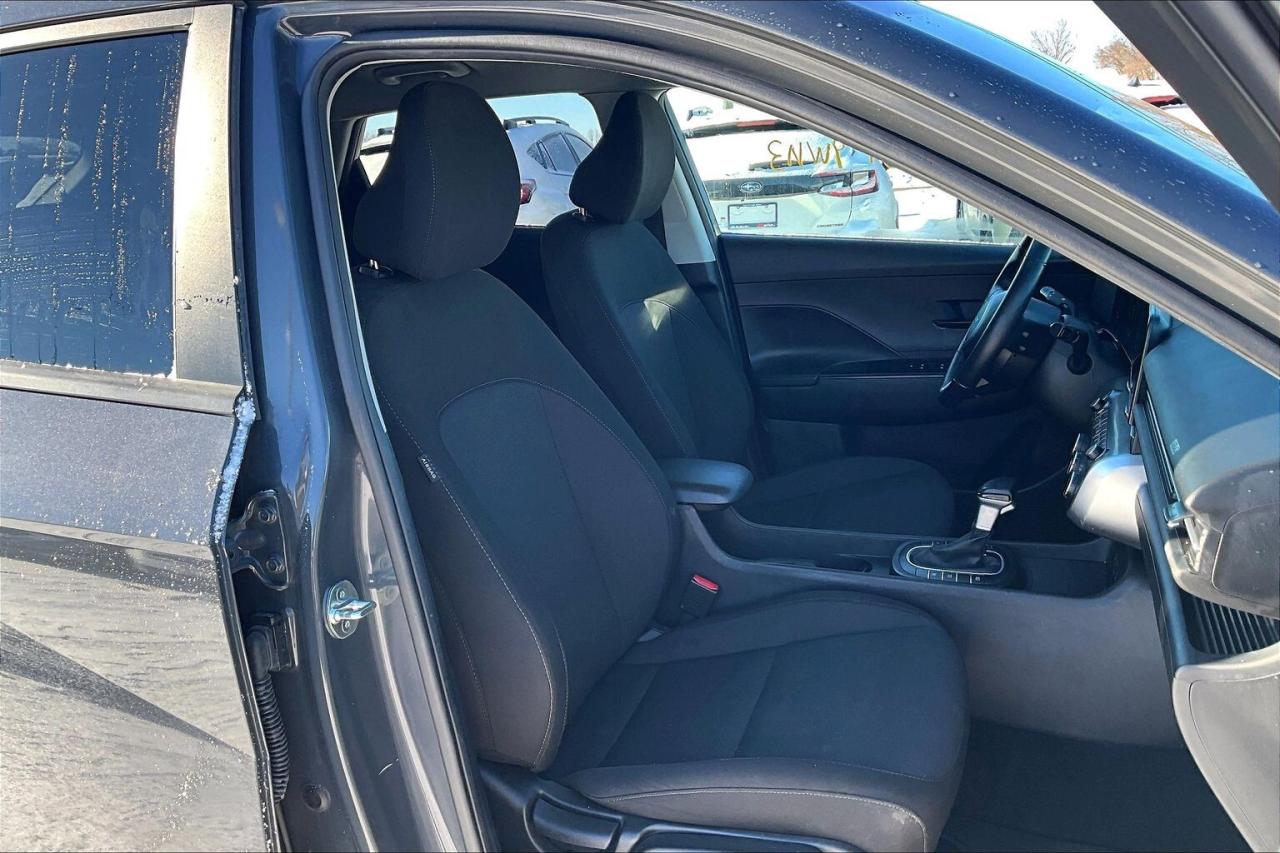 2024 Hyundai KONA PREFERRED AWD   HEATED SEATS/STEER   ADAPT. CRUISE Photo