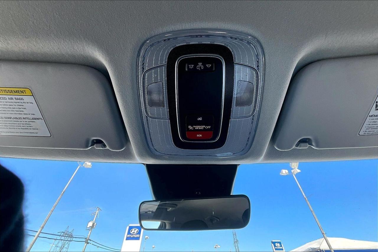 2024 Hyundai KONA PREFERRED AWD   HEATED SEATS/STEER   ADAPT. CRUISE Photo