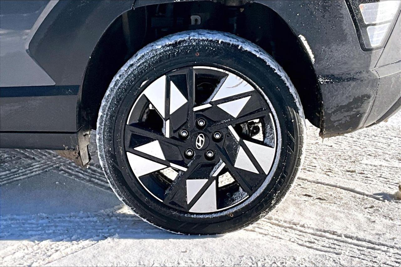 2024 Hyundai KONA PREFERRED AWD   HEATED SEATS/STEER   ADAPT. CRUISE Photo