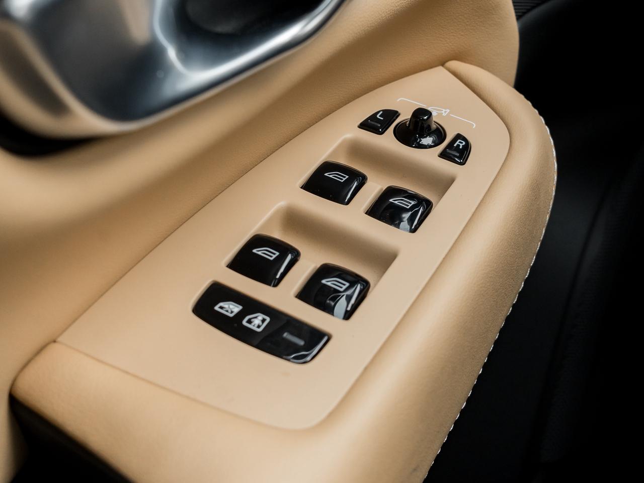 2024 Volvo XC90 Plug-In Hybrid T8 eAWD PHEV Ultimate 7-Seater  CPO RATE fr 3.49%* Photo